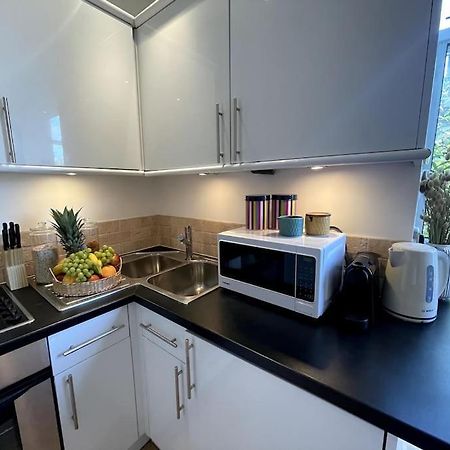 Cute&Cozy Studio Apt In Barons Court London Kültér fotó